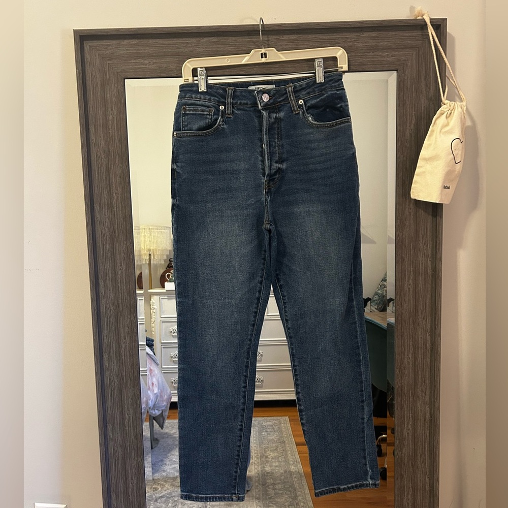Skinny jeans